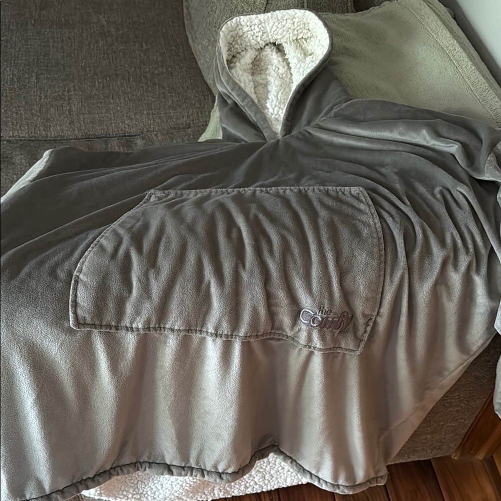 The Comfy Oversized Gray Sherpa Hoodie